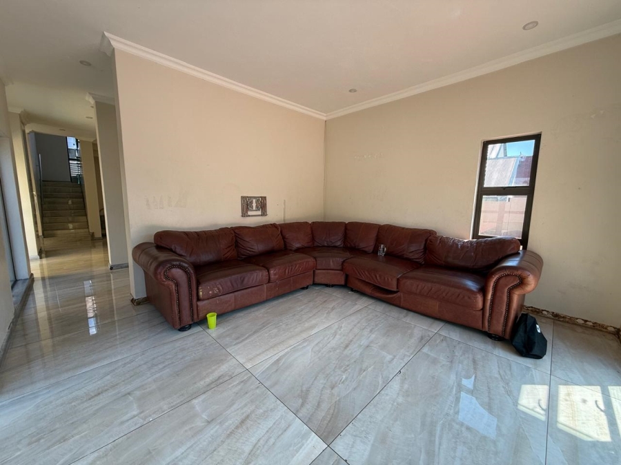 4 Bedroom Property for Sale in Leloko Lifestyle Estate North West